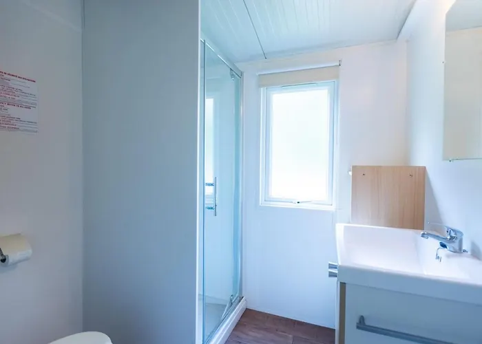 Camping Tente Toile&bois - 2 Chambres, Terrasse - Api-1-52-789 Fenouillet (Pyrenees-Orientales)